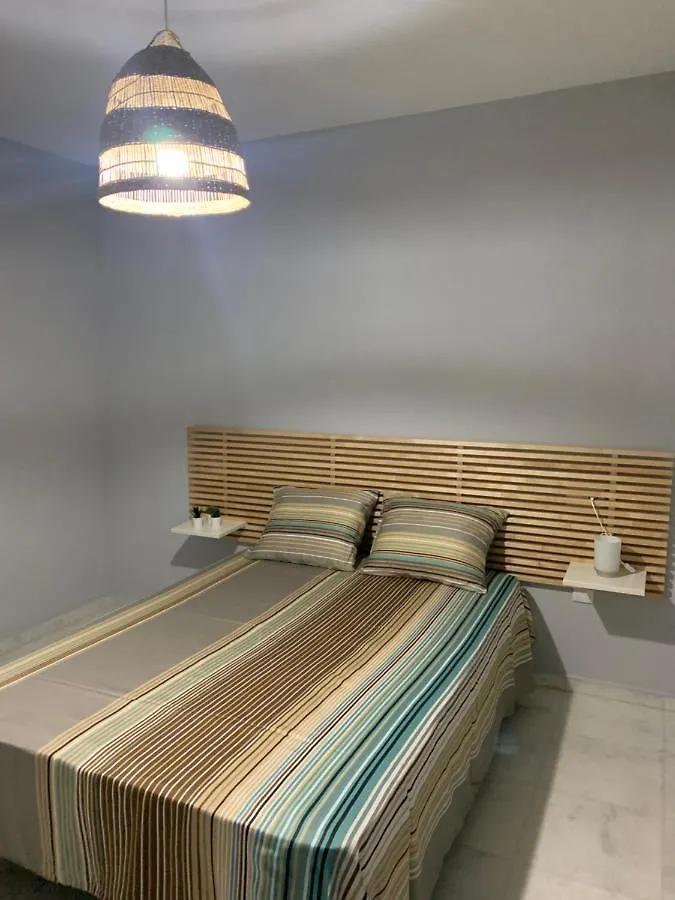 Apartamento A 5 Minutos De La Playa De La Caleta Cadiz Spain